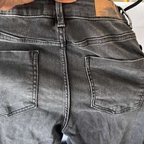 Brand New Zara Jeans  - Picture 5 of 8